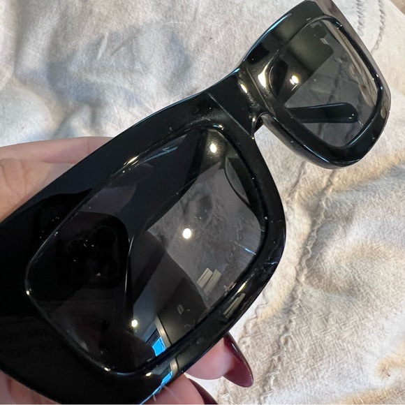 Vehla Florence sunglasses - Picture 6 of 9